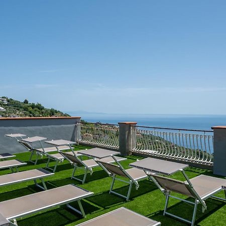 Hotel Montana Sant'Agata sui due Golfi Exterior photo